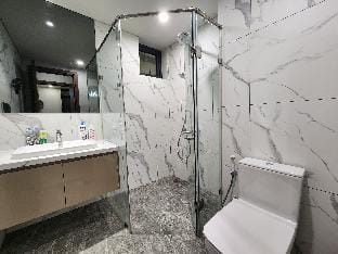 Căn Hộ Cao Cấp  2 phòng ngủ Thematrixone   Apartment in Laos