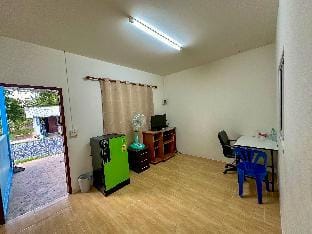 Ampai House Apartment in Chon Buri Changwat