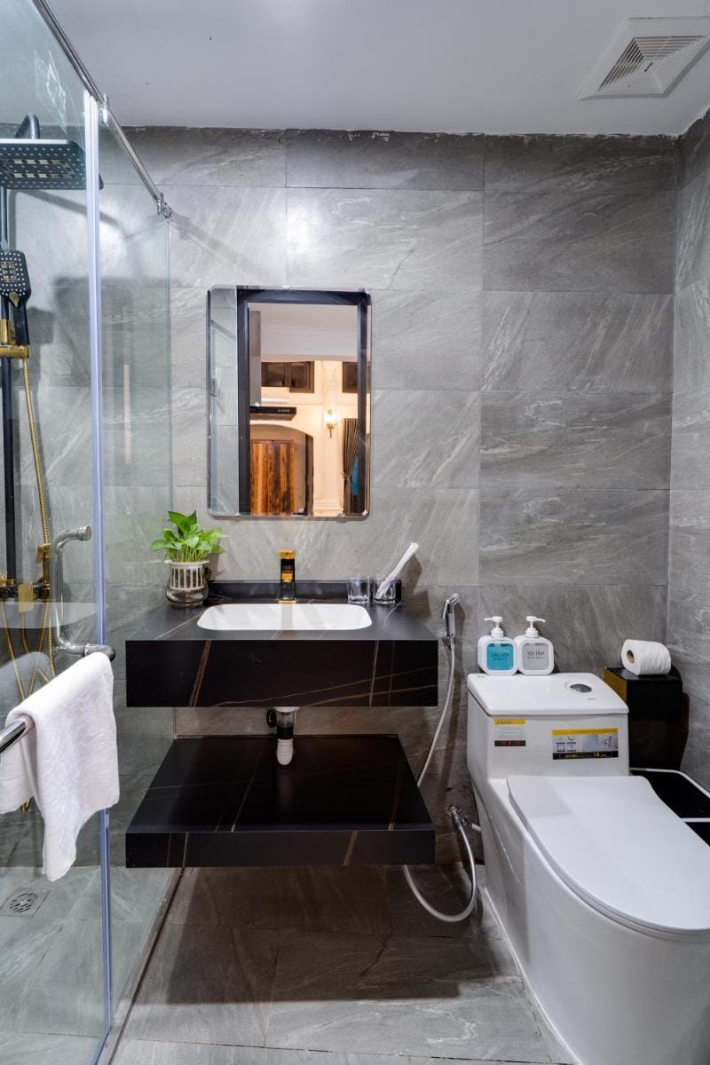 An Suites Apartment in Hanoi