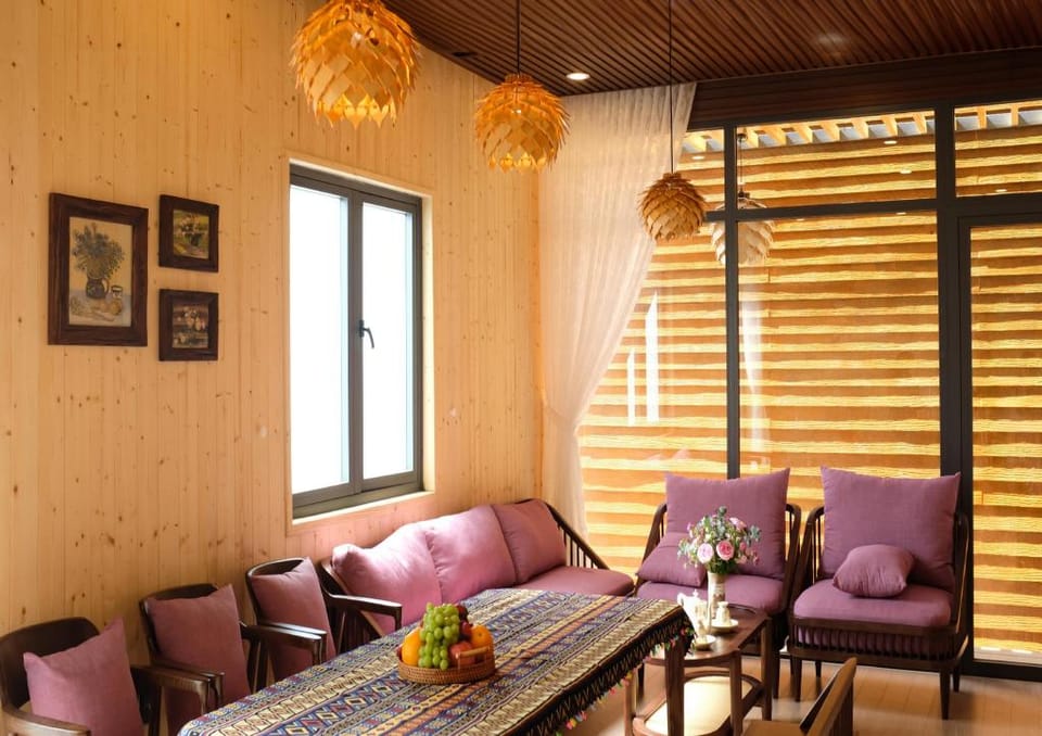 La Fleur Glamping Hotel in Lâm Đồng