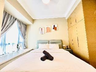 Two-Bedroom Sea View R&F by Xín An Apartment in Johor Bahru