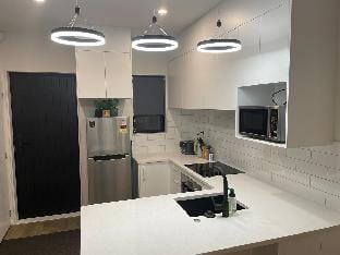Two Bedroom Town House KK39 Apartment in Auckland