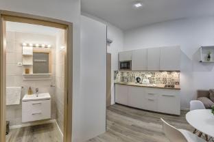 Latte Deluxe - Glam Downtown Apartments Apartment in Budapest