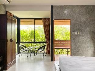 Private getaway in nature  Vacation rental in Chalong