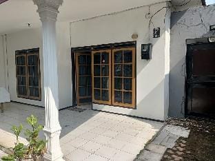 soka villa Vacation rental in East Java
