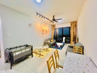 Mosaic 2Bedroom Baby Haven  @ Family Comfort Suite Vacation rental in Johor Bahru