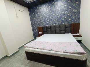 BK PALACE Apartment in India