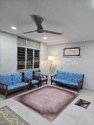 Homestay Mak Atan ( Muslim Friendly ) Vacation rental in Malaysia