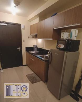 Yuri Suite Apartment in Pasay