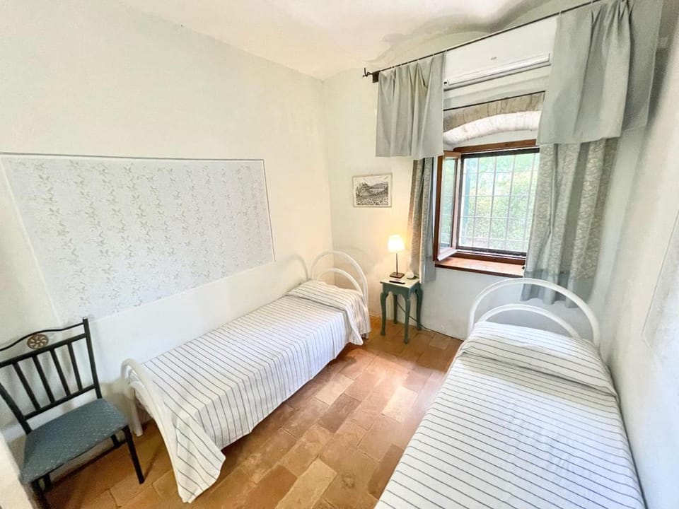 Secluded Umbrian Villa with Private Pool, Perfect for Nature Lovers Villa in Umbria