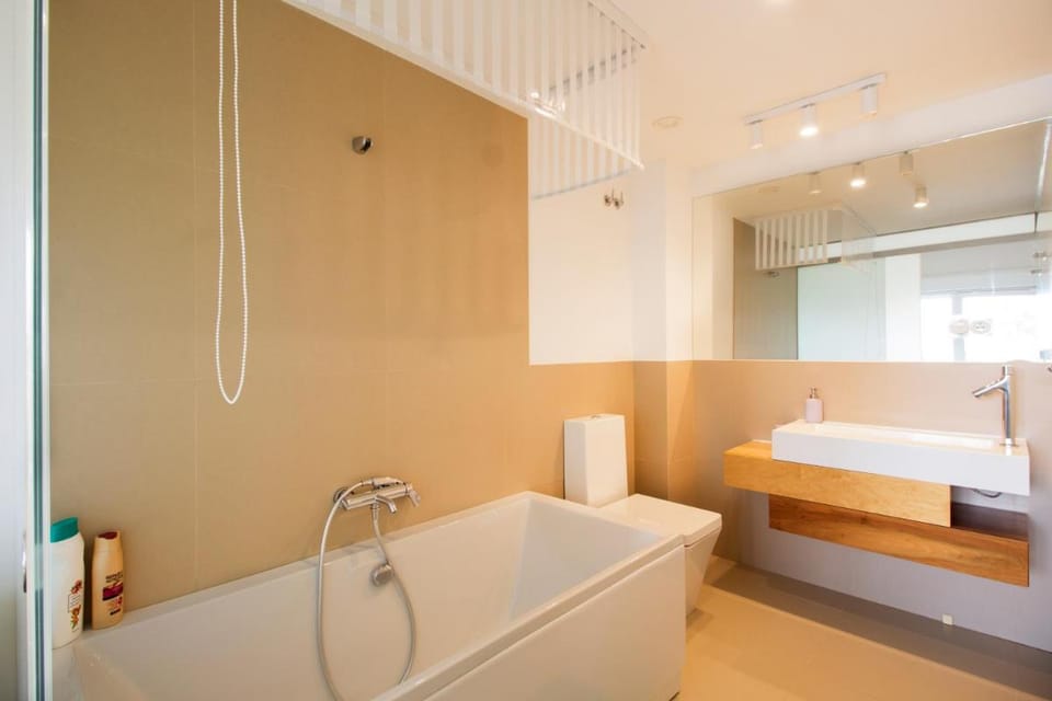 Happy Travel South Beach 5-2B Apartment in Fuengirola