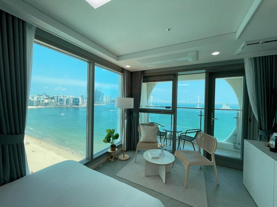 HyoiStay the Gwangan Bed and Breakfast in Busan