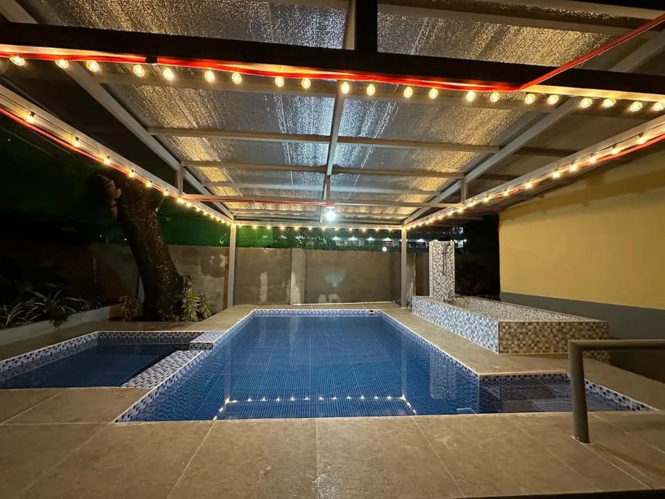 Safe Clark Freeport Zone - Korean-Managed Comfort Hotel in Angeles