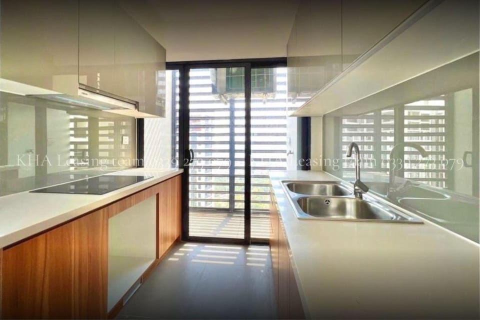 ECO GREEN SAIGON - KHA LEASING APT TEAM Apartment in Ho Chi Minh City