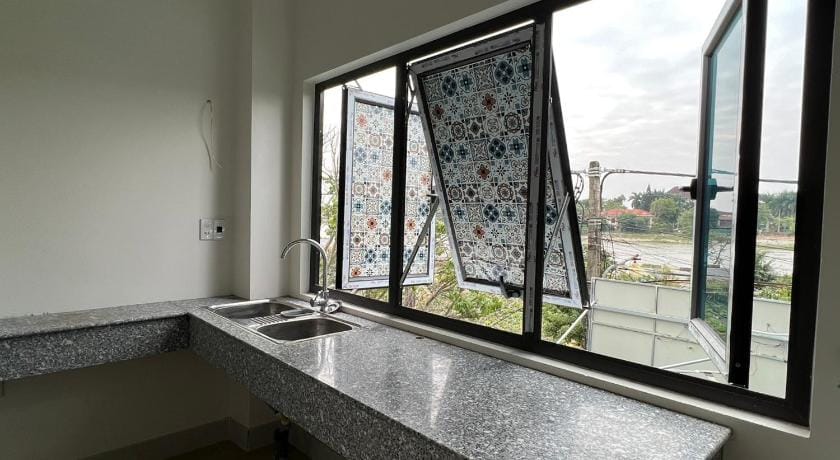 Hưng Thành Riverside Hotel Apartment in Laos