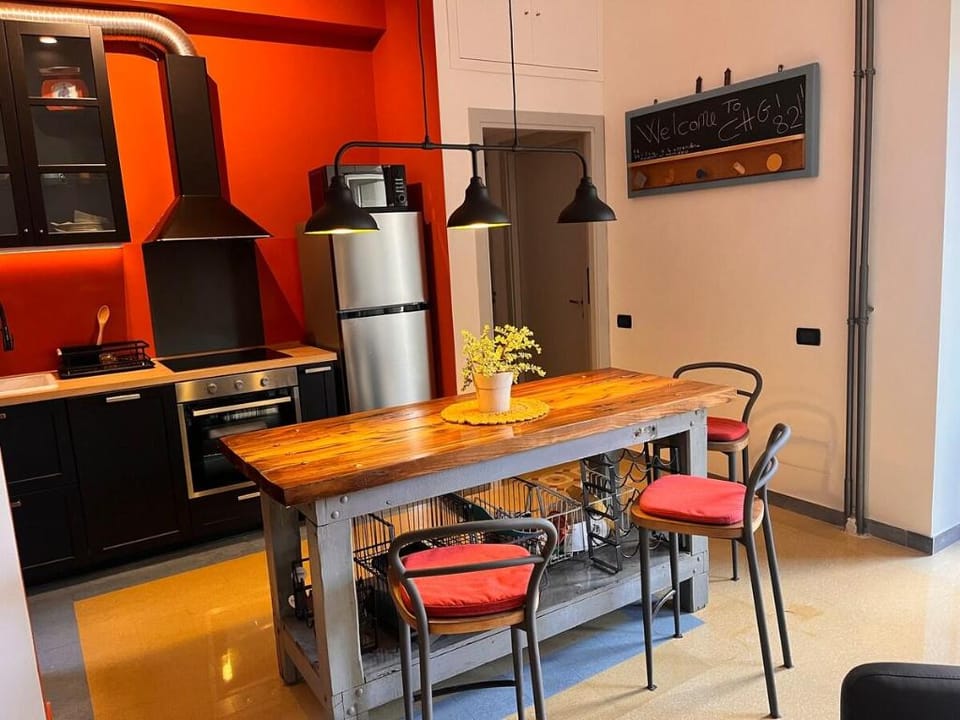 Chigi 82 Apartment in Rome