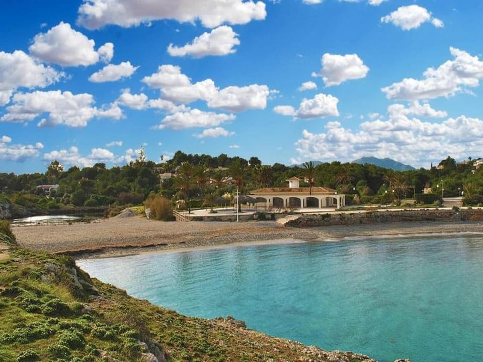 Villa near Cala Tropicana with Pool Villa in Llevant