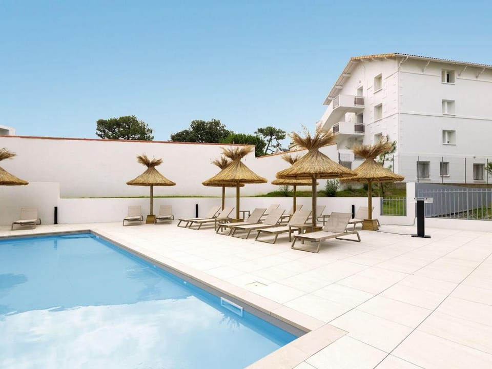 Apartment in Royan near Sandy Beaches Apartment in Royan