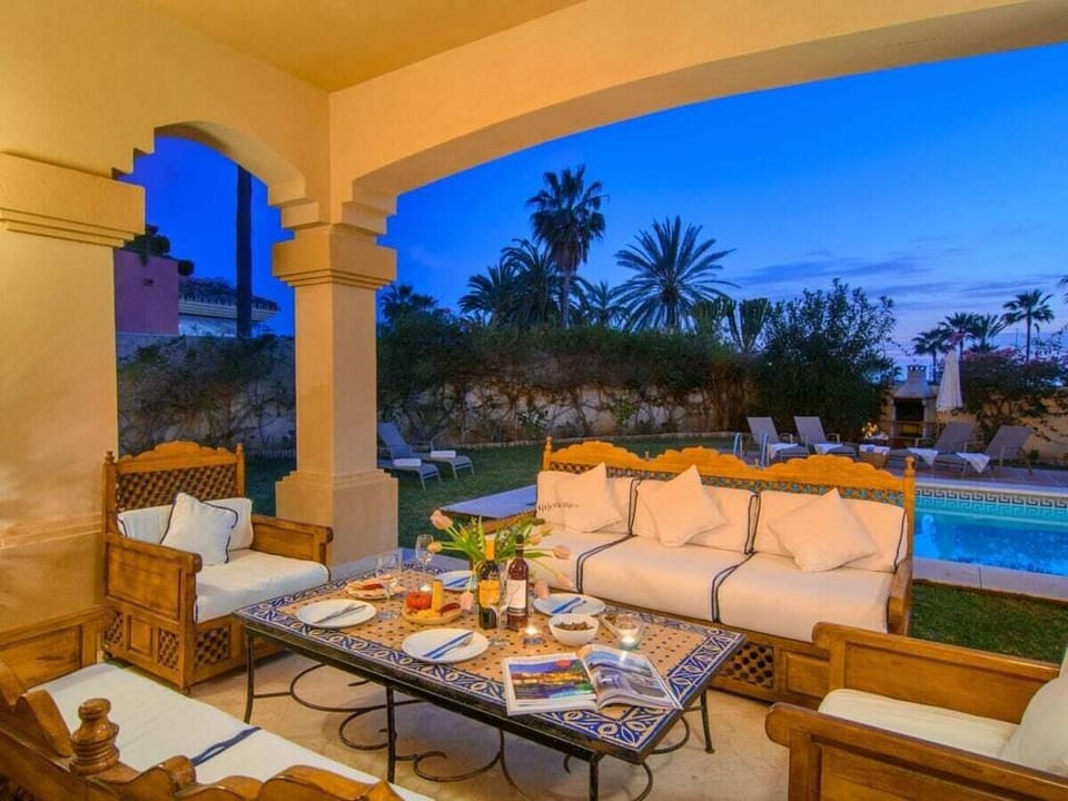 Heated pool directly on the beach Villa in Andalusia