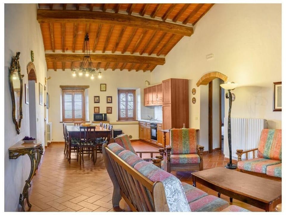 Villa Quercina Comfortable holiday residence Villa in Tuscany