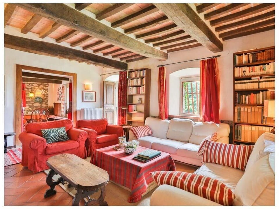 Villa Casanova Comfortable holiday residence Villa in Tuscany