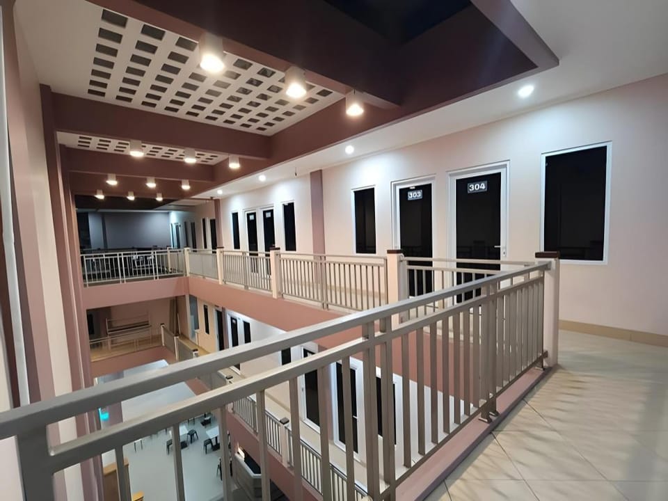Karana Guest House Syariah Bandung & Luang Cafe Bed and Breakfast in Bandung
