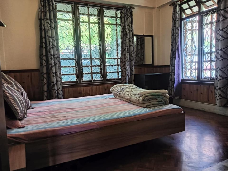 Ronglyang Villa Homestay Near MG Road Vacation rental in India
