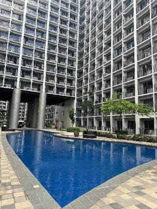 STAYCATION SHORE Residence short walk MOA  W/ WiFi Apartment in Pasay