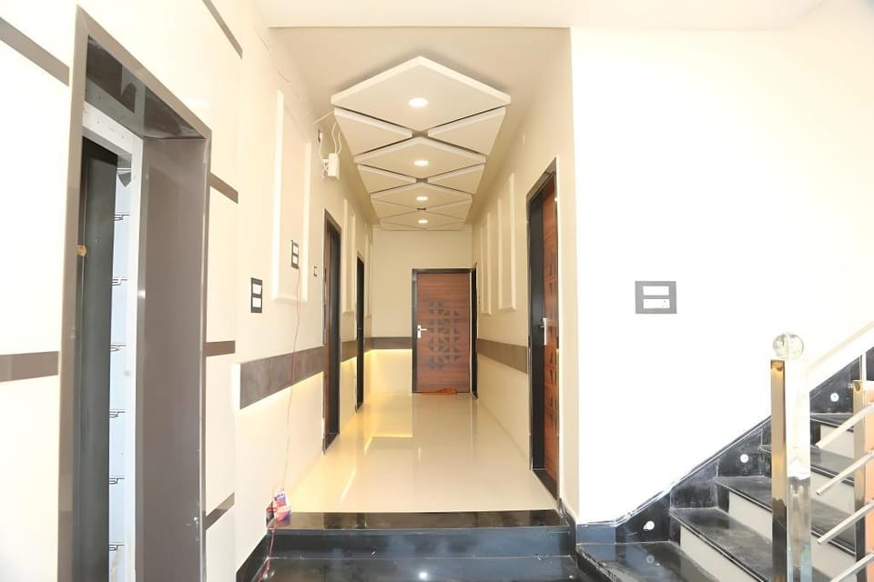 Hotel Trinetra Hotel in India