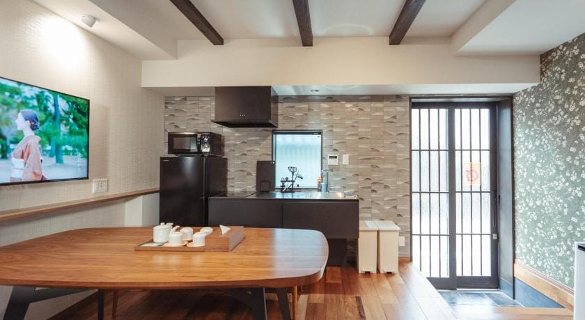 Tanimachi-kun, Hoshiya, Shinsennoyado Hotel in Kyoto