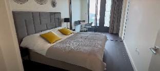 Discover the allure of London living. Apartment in City of Westminster