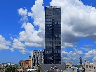 Pool,Gym,Wi-Fi+Netflix Near Ayala & IT Park 1614 Vacation rental in Lapu-Lapu City