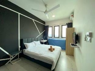 Lovely Studio 35B @Meritus Residence Apartment in Penang