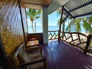 White Knight Double Family Room Apartment in Siquijor