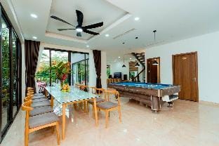 MIDORI villa 5 phòng ngủ. Đại Lải Villa in Laos