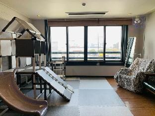 Pier40 합법숙소, 오션뷰, 주차가능, 집안 파티 노래 가능 12명 숙소, 옥상 야경 Vacation rental in Busan