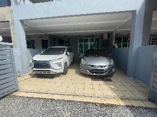 Serenity Family Stay  Ipoh 8 Pax Vacation rental in Ipoh