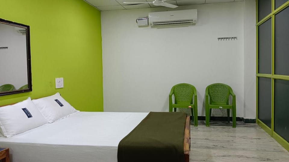 Elanga Residency Hotel in Tamil Nadu