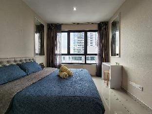 Paris Comfy Deluxe @ I-City Apartment in Selangor, Malaysia