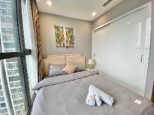 HKG - Vinhomes Skylake 2BR for Family Vacation rental in Laos
