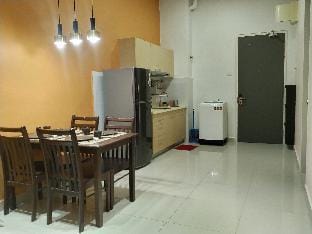 Modern 2-BR Retreat Dpulze Cyberjaya by Idealhub Apartment in Selangor, Malaysia