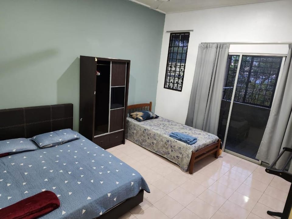 Homestay DeUmmah House Vacation rental in Terengganu, Malaysia