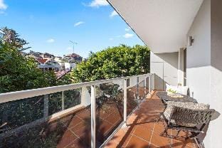 Manly Beachside Apartment With Pool & Balcony Vacation rental in Manly