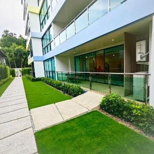 Gardenia 300平米四室超大平层-四海Home Apartment in Pattaya City