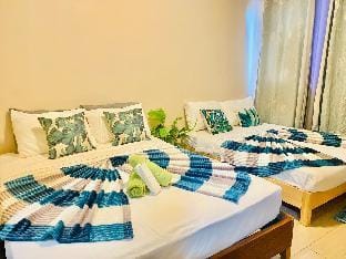 Mactan Newtown  1Br w/ 3beds with pool access Apartment in Lapu-Lapu City
