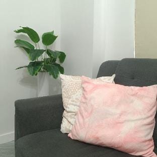 HappyNest VS2 Condo with Pool Pass Apartment in Quezon City