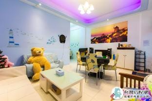 藍與白 Villa/訂房優惠中/KTV電動麻將桌Switch烤肉 Vacation rental in Taiwan, Province of China