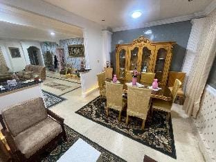 Apartment with roof on the Nile Apartment in Cairo Governorate