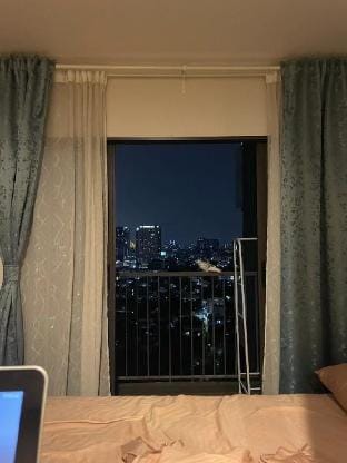 曼谷天际无边泳池豪华公寓 Apartment in Bangkok