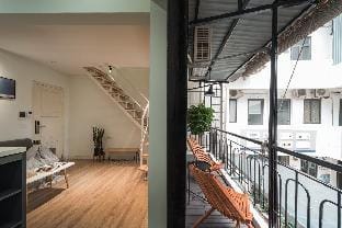 Full sunshine/Balcony/Quiet/Checkin 24h/Security Vacation rental in Hanoi
